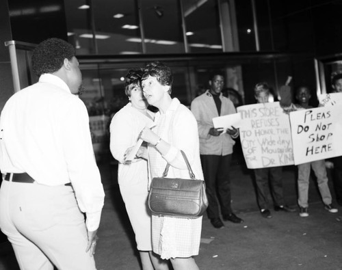 Community protest in honor of Martin Luther King assassination