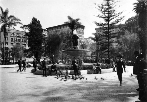 Pershing Square fountain