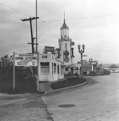 Businesses on San Vicente Boulevard