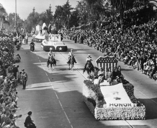 Tournament of Roses parade in 1947, view 2