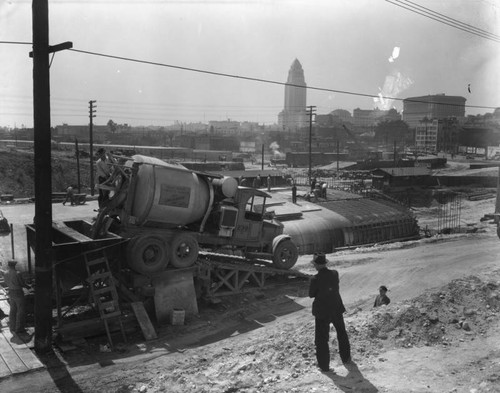 Macy Street underpass, view 5