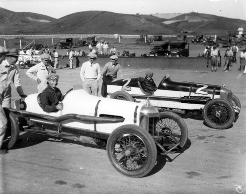 Beginning of street races — Calisphere