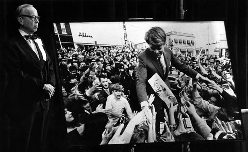 Arthur Schlesinger speaks at Kennedy tribute