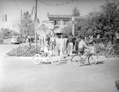 Biking at La Plaza in Palm Springs