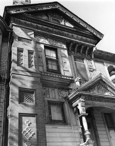 James G. Hale House exterior, view 2