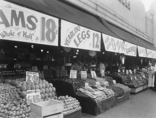 Supermarket, exterior