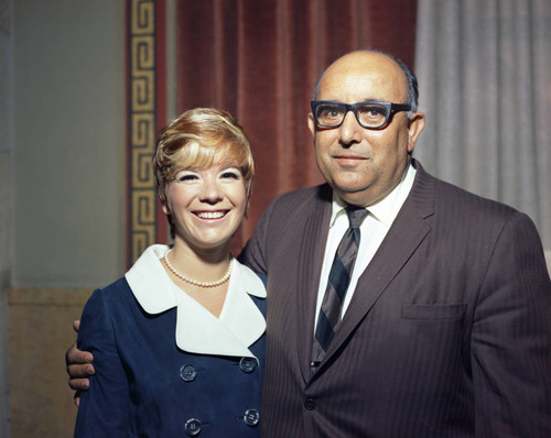 Vikki Carr and unidentified man