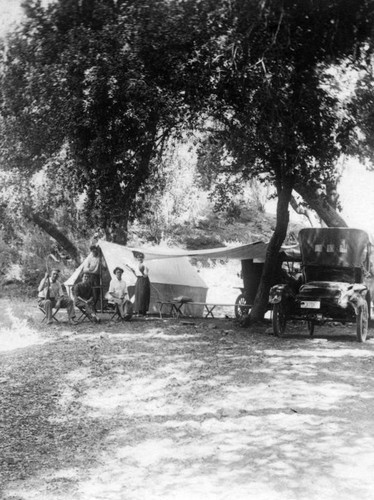 Camping in Bouquet Canyon