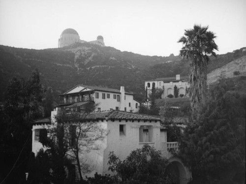 Neighborhood near Griffith Observatory