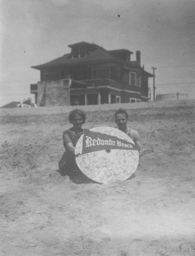 Sitting on the beach, Redondo