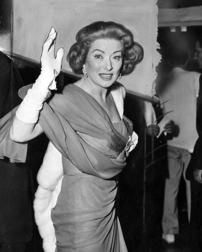 Greer Garson at premiere