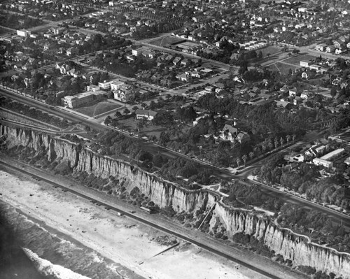 Santa Monica Palisades, aerial view