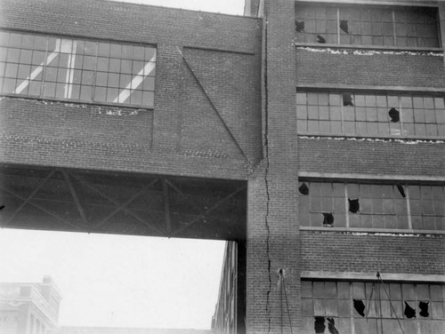 Earthquake-damaged building