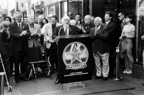 Ray Bradbury delivers speech"