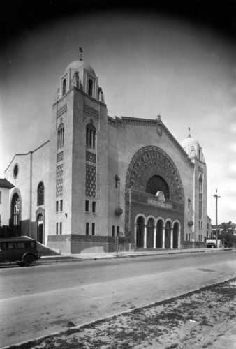 Sinai Temple, view 1