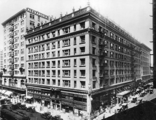 Alexandria Hotel corner view