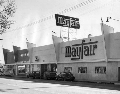 Mayfair Markets, Tarzana