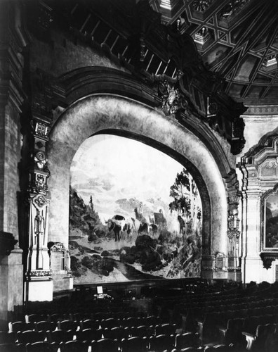 Proscenium, Carthay Circle Theatre