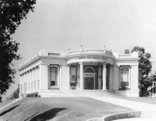 Exterior of the original Arroyo Seco Branch