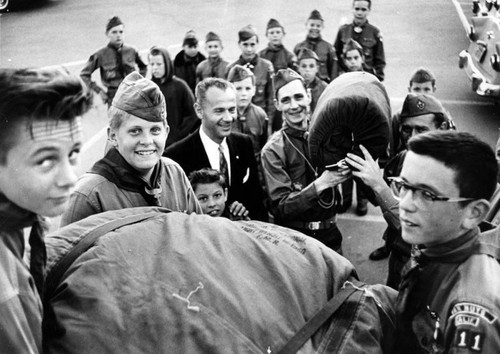 Happy scouts receive Kiwanis tents for desert outing