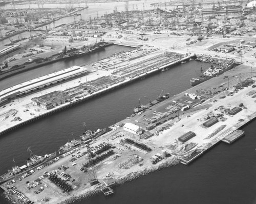 Pier "E" and Pier "D", Long Beach Harbor, looking northwest