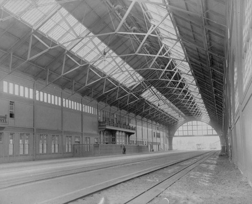 Interior Arcade Depot, S.P.R.R