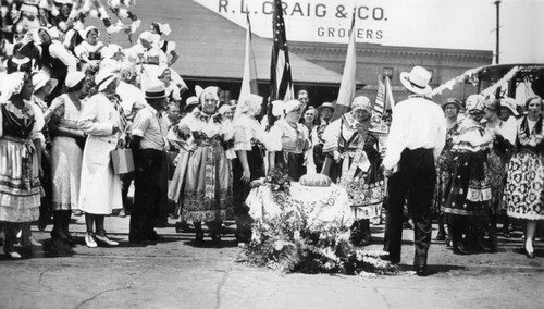 Welcoming party for Czechoslovakians, 1932 Olympics, view 5