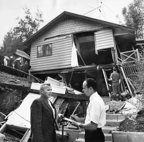 Remains of Woodland Hills apartment house