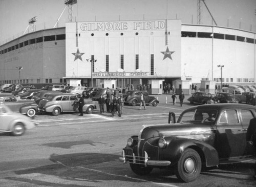 Gilmore Field, Los Angeles