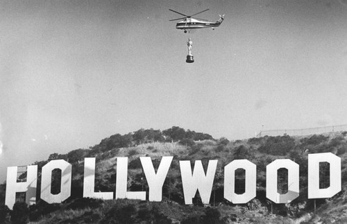 Oscar flown over the Hollywood Sign