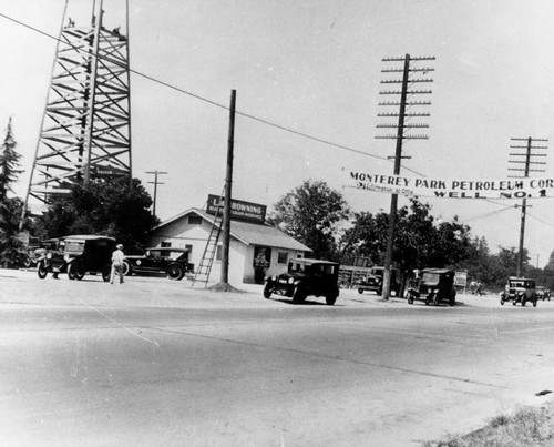 Monterey Park oil derrick