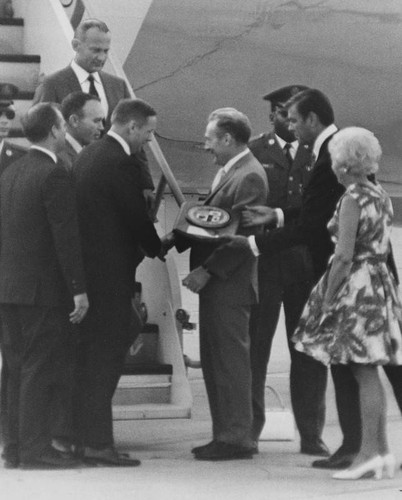 Yorty Greets Apollo 11 Astronauts