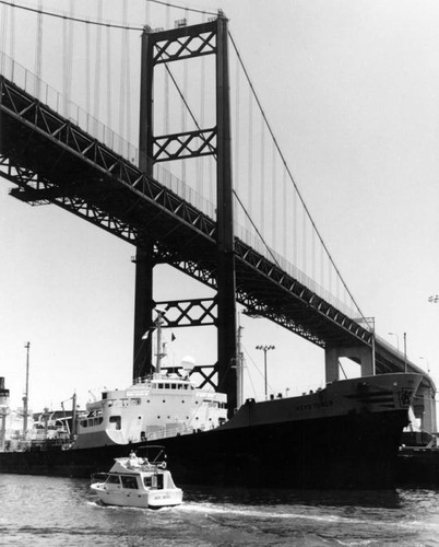 Ship passing under Vincent Thomas Bridge