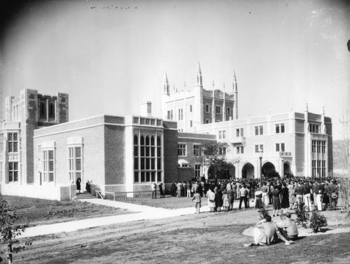 Dedication of Kerckhoff Hall, U.C.L.A., view 7