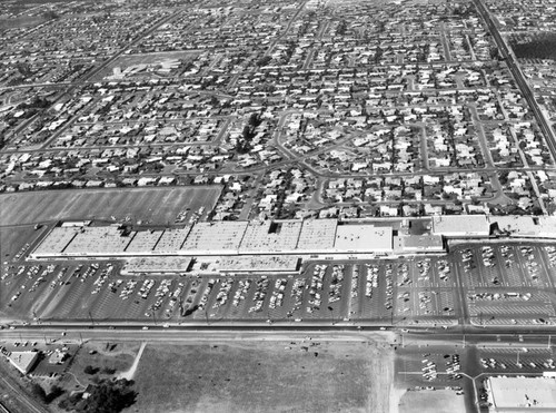 Orange County Plaza, Chapman Ave. and Brookhurst St., looking north