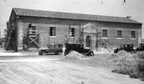 Construction, John Muir Branch Library