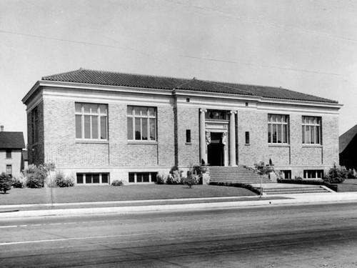 Vernon Branch Library