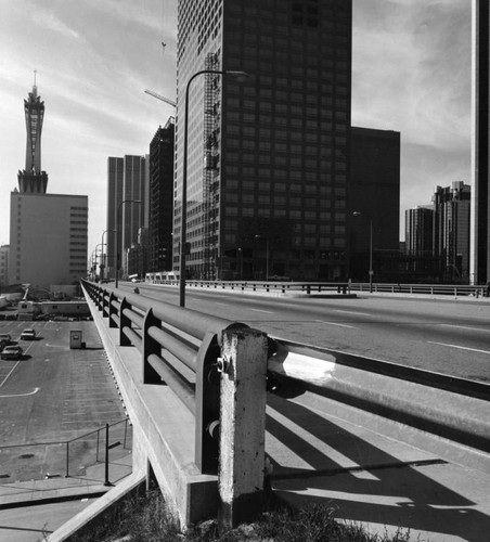 Grand Avenue toward 4th Street