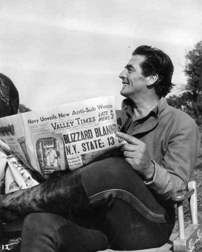 "Escort West" star Vic Mature, reads Valley Times