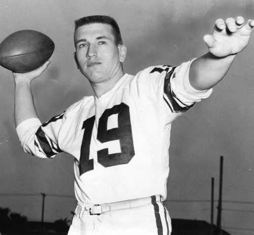 Unitas to head West Pro Bowl squad