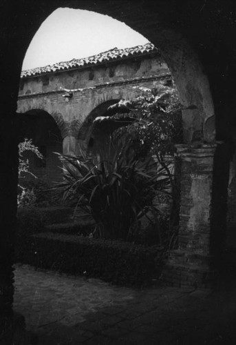 San Juan Capistrano cloister