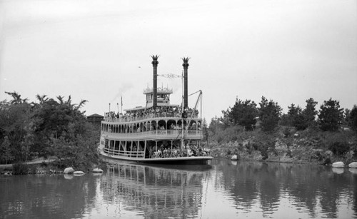 Mark Twain Riverboat, Disneyland