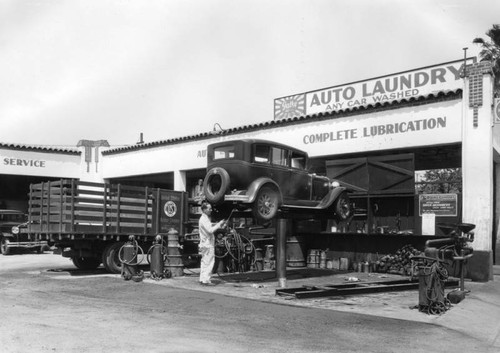 James T. Hawkins Service Station, view 1