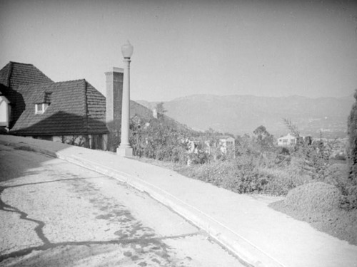 Tudor revival house in Los Feliz