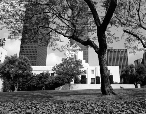 Los Angeles Central Library and office buildings