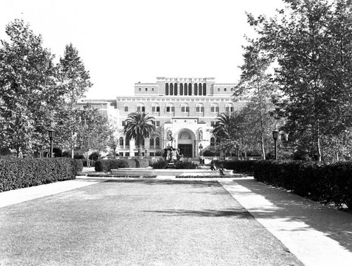 Doheny Library, U.S.C