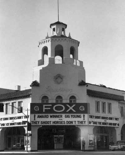 Fox Riverside Theater