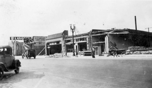 Damaged businesses, Compton