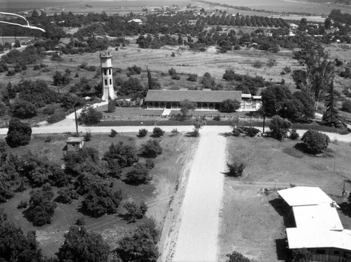 Avocado Heights, 3rd Ave and Starlight Ln, looking east