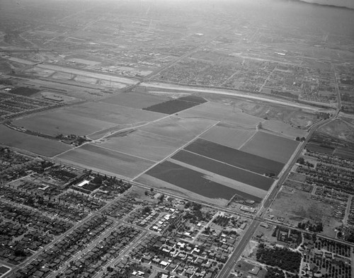 Ford Motor Co., Mercury Plant, looking west, Washington and Rosemead